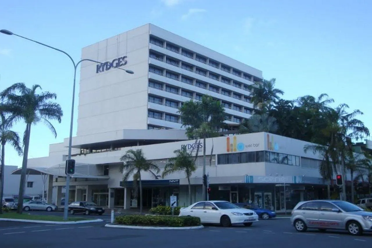礁石广场酒店 凱恩斯